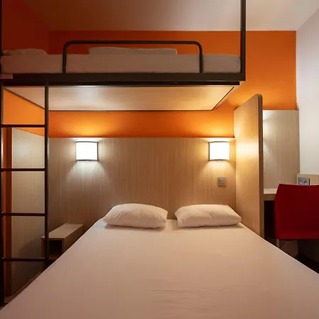 Premiere Classe Perpignan - Aeroport Hotel