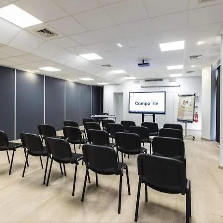 Premiere Classe Perpignan - Aeroport Hotel Rivesaltes