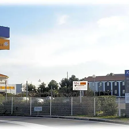 Premiere Classe Perpignan - Aeroport Hotel