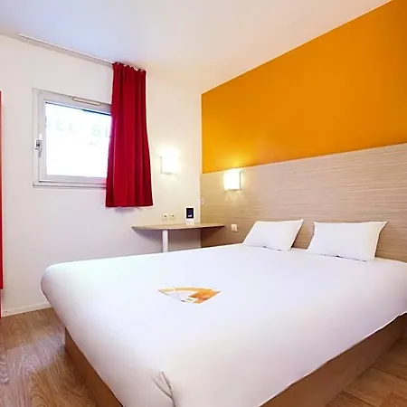 Premiere Classe Perpignan - Aeroport Hotel Rivesaltes